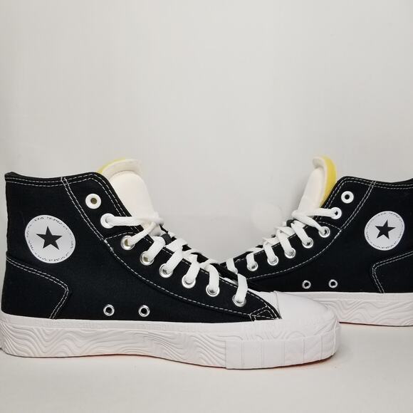 Converse CTAS Canvas High Tops Brand New Women's 9 Black #A00422C NWB - Picture 3 of 9